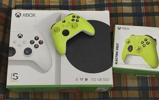 Xbox Series S 512 GB con 2 mandos