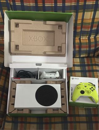Xbox Series S 512 GB con 2 mandos