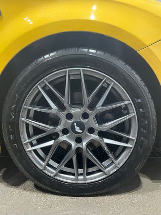 Llantas Japan Racing JR28 17” 5x112