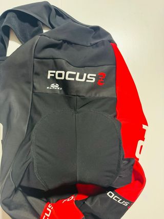 Calção Bermuda Focus XL Preto/Vermelho