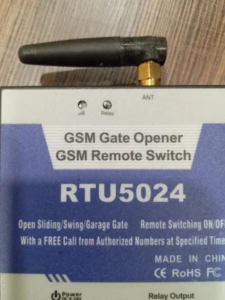 Controlador GSM RTU5024 para Puertas