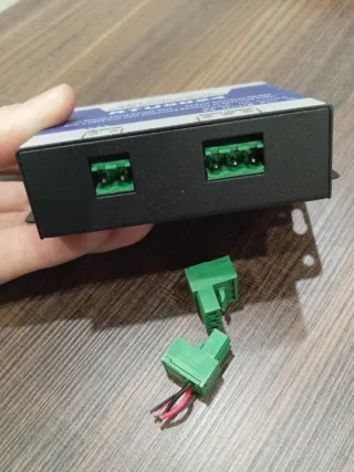 Controlador GSM RTU5024 para Puertas