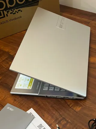 Portátil ASUS Vivobook Go 15 512GB Ryzen 5 FHD