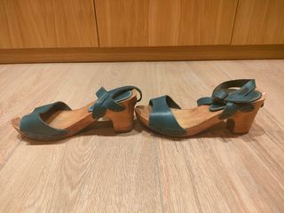 Sandalias de madera y piel Pepe Jeans