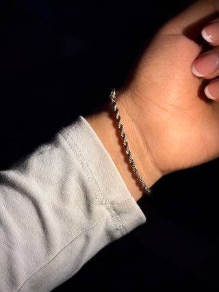 Pulsera de plata estilo cadena