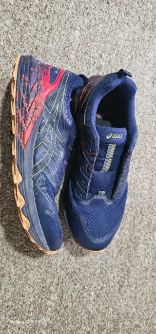 Zapatillas ASICS azules