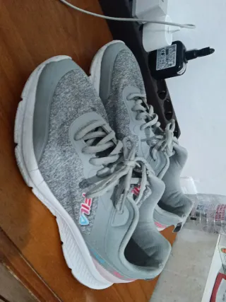 Zapatillas Fila Grises Talla 39