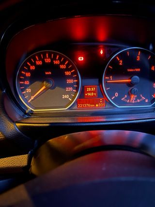 Quiero vender mi coche , un bmw serie 1 del 2010