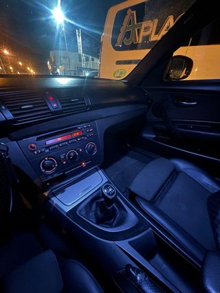 Quiero vender mi coche , un bmw serie 1 del 2010