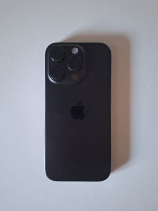 iPhone 16 Pro 128GB Negro Titanio
