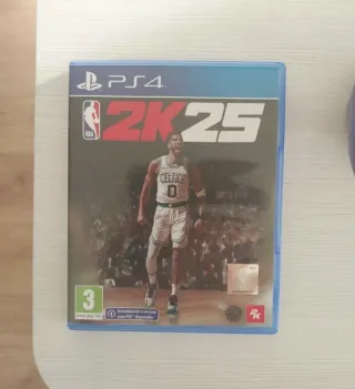 PS4 Pro 1TB + 2 mandos + NBA2K25