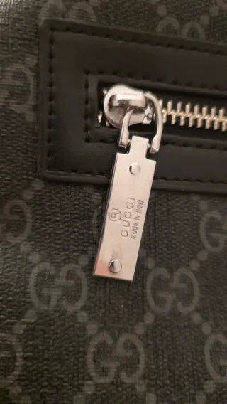 Riñonera Gucci Negra