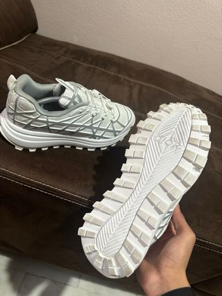 Zapatillas Dior Blancas y Grises