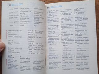 Moscú 1980, Guía de conversación para turistas