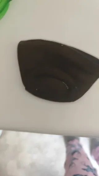 Monedero negro y verde