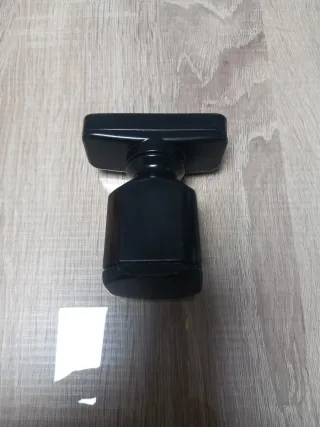 Maneta metálica para puertas