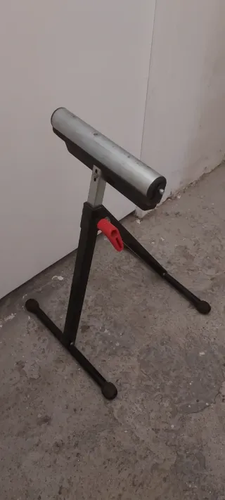Caballete con rodillo