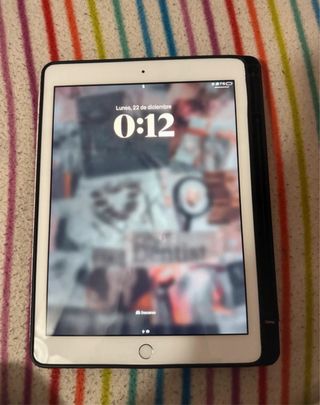 iPad 6ª Gen 32GB Gris