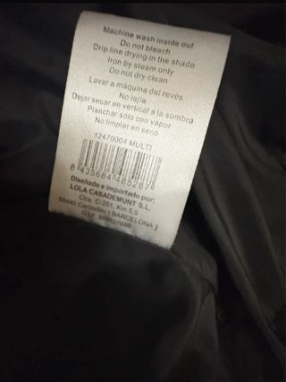 Bomber Lola Casademunt plumas y neopreno