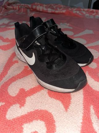 Zapatillas Nike DD1095-003 Talla 35