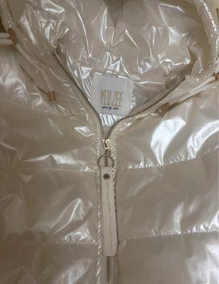 Plumas YESS ZEE blanco nacarado entallado