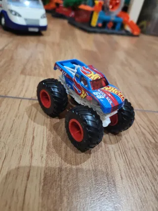 Hot Wheels Race Ace Camión Monstruo