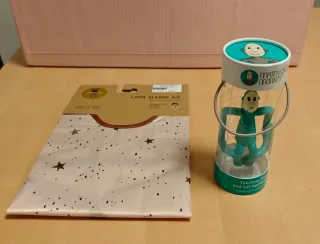 Set Bebé 6-24 Meses: Mordedor y Babero