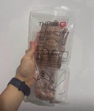 1/6 body narrow shoulders action figure