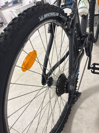 Bicicleta Btwin MTB Negra mate