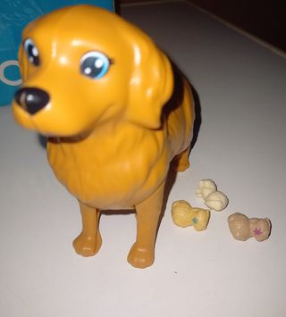 Perrita Mamá y sus tres cachorros.