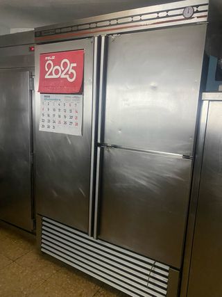 Nevera industrial 3 puertas