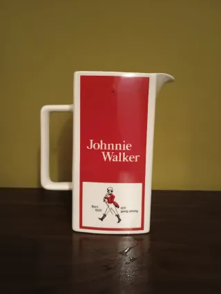 Brocca vintage Johnnie Walker Ceramica wade pm eng