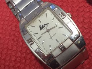 Relojes de pulsera plateados