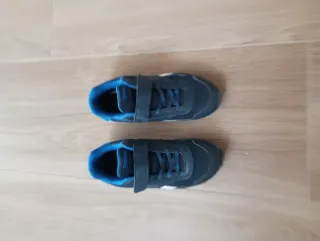 Zapatillas Reebok niño azul y negro talla 32
