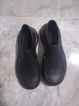 Zapatos negros