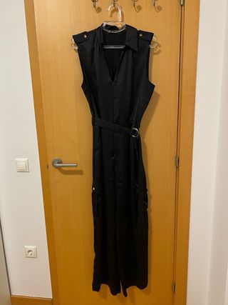 Mono negro largo Zara