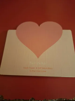 Joyero o pequeño estante decorativo con rosa azul