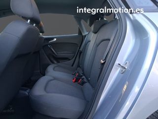 Audi A1 1.4 TDI 90CV ultra Attraction