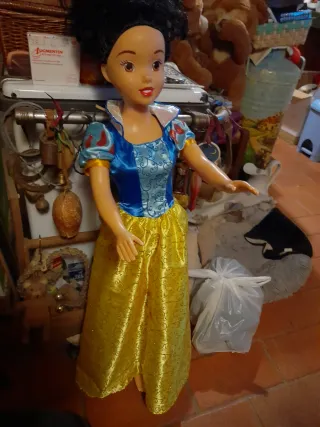 Bambola Biancaneve 90 cm