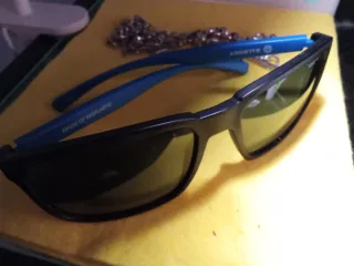 Gafas de sol Arnette negras y azules