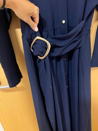 Vestido azul marino Zara