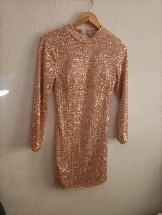 Vestido dorado lentejuelas