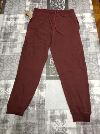 Pantalón chándal hombre rojo