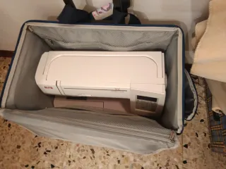 Máquina de coser Alfa Horizon 8200