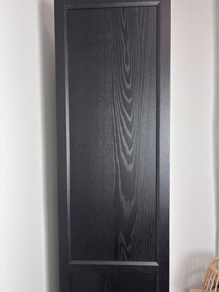 Puerta IKEA Oxberg negra para Billy 40x192 cm