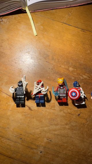Personaggi Lego Marvel