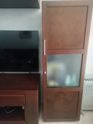 Muebles salónTV y estanterías madera+ maletín deco