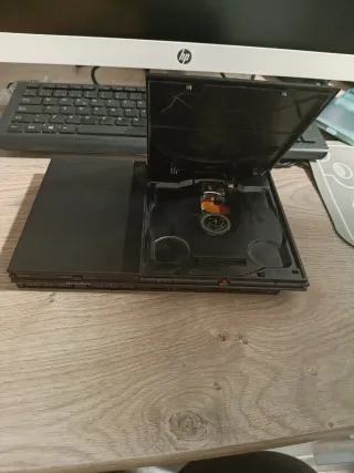 PlayStation 2 Negra para piezas , modelo slim