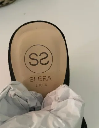 Sandalias cuña Sfera mujer negras y beige