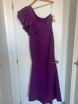 Vestido fiesta morado volante talla 36